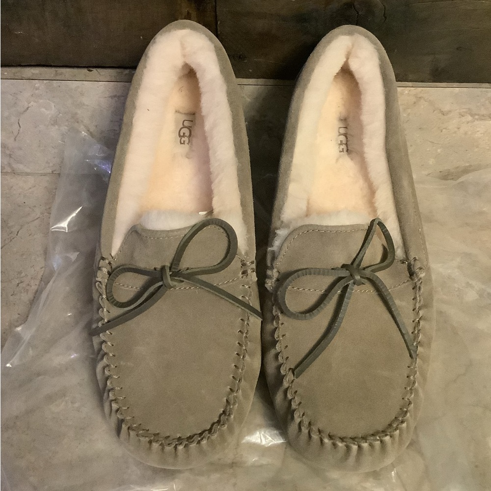 UGG mens slippers Sz 11